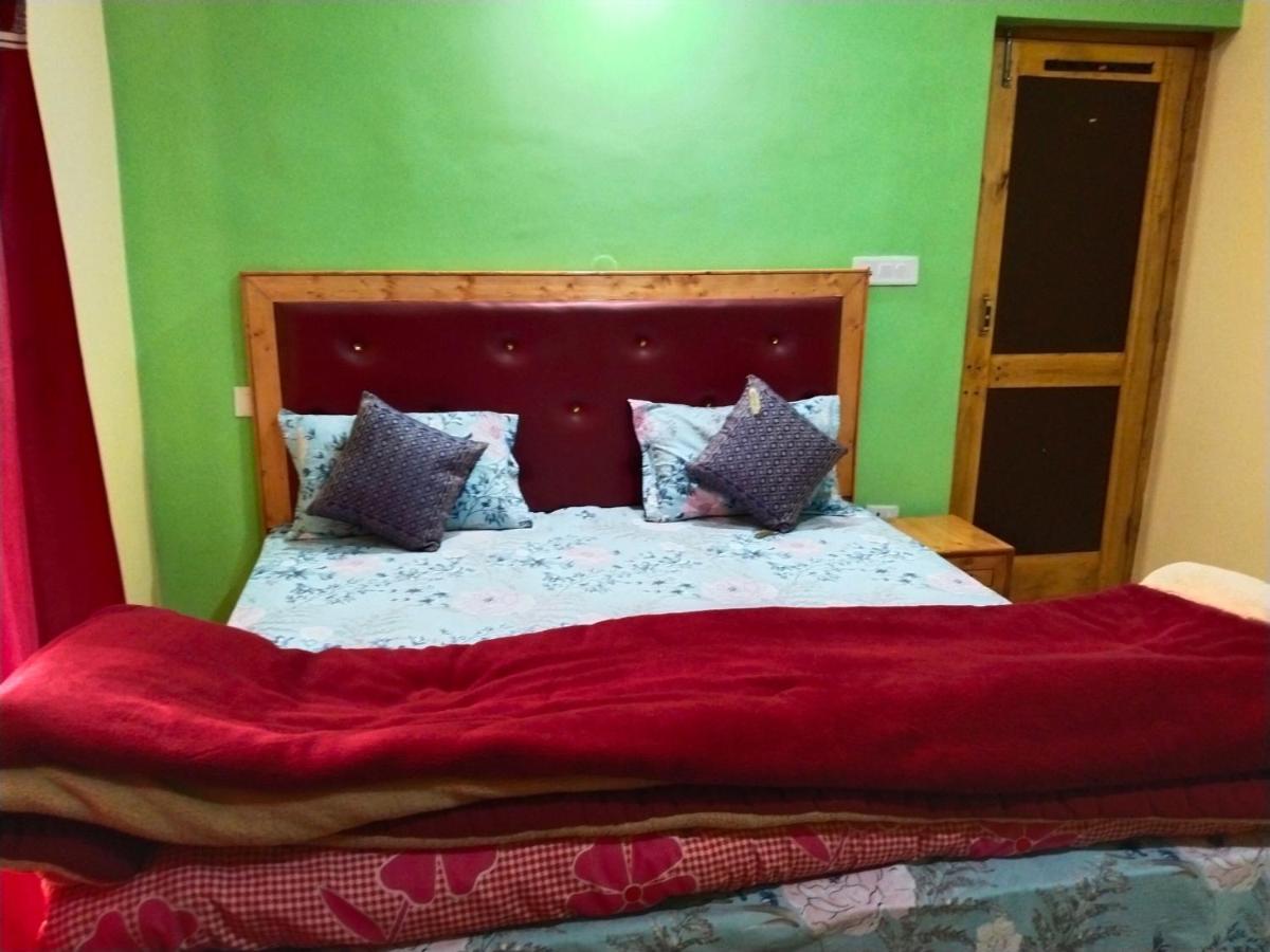 Noor Guest House Leh Esterno foto